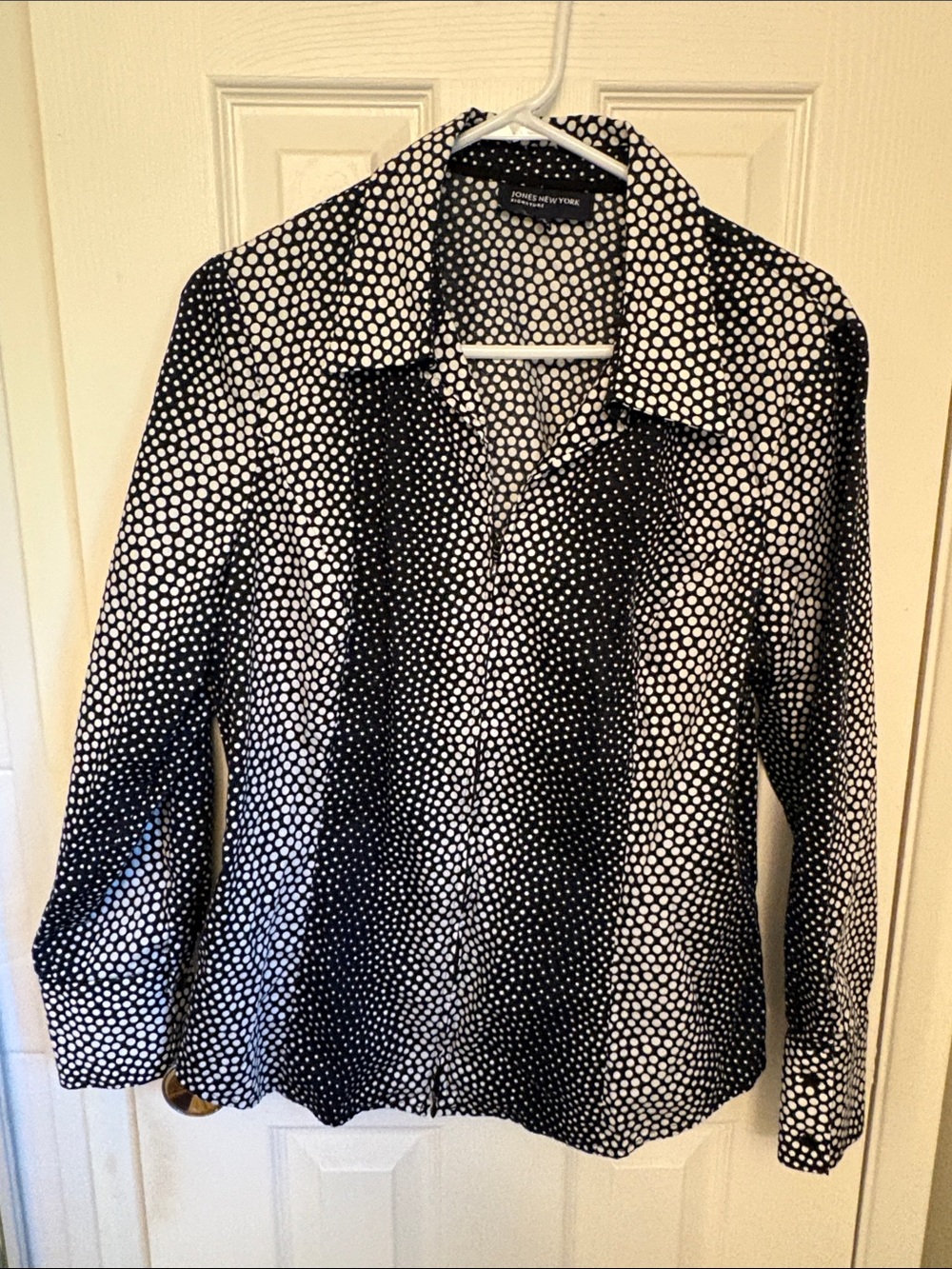 Jones New York Black & White Dot Zip Down Shirt XL